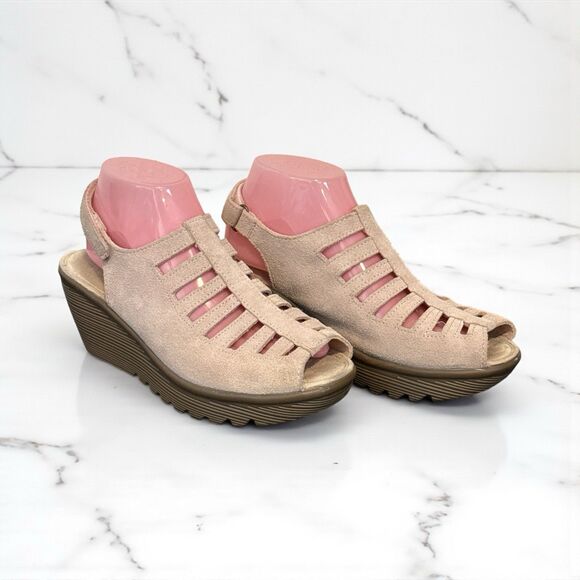 Skechers Memory Foam Women’s 8.5 Beige Suede Wedge Heels - Picture 2 of 10